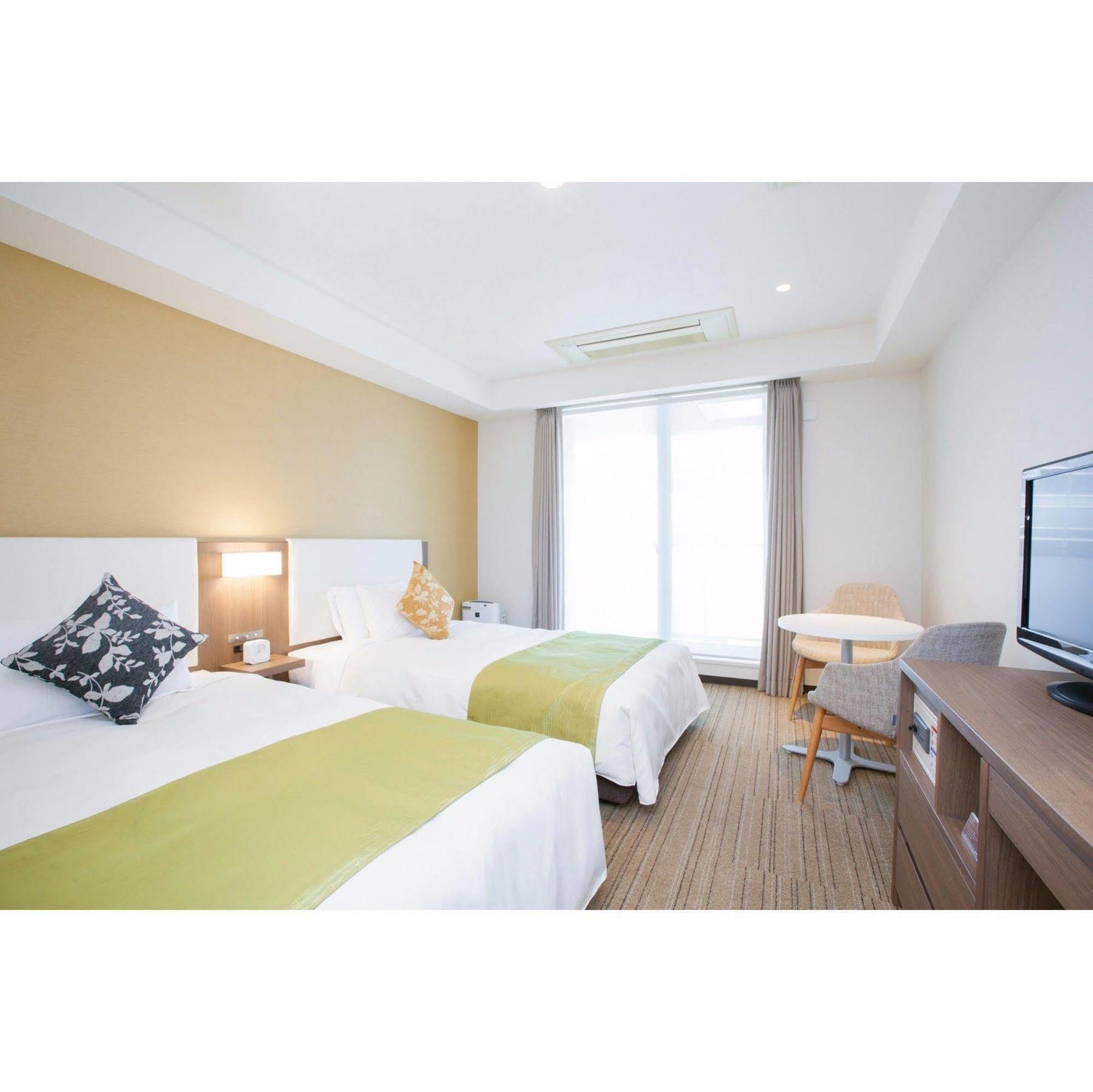 Tokyu Stay Yoga Tokyo Exterior photo