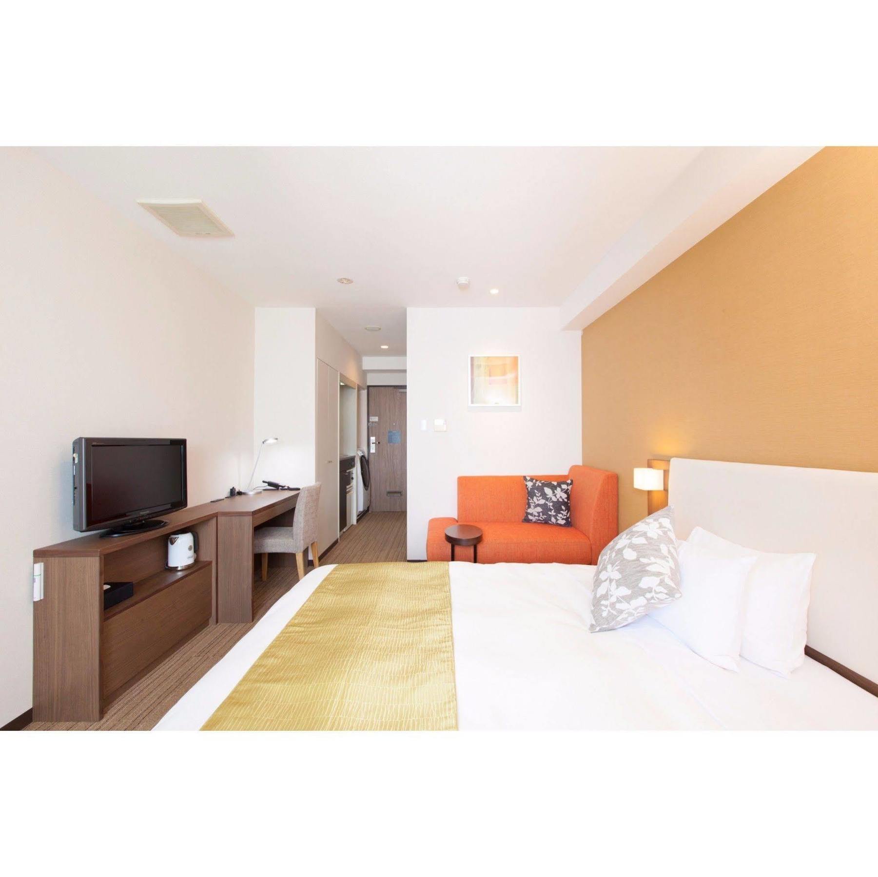 Tokyu Stay Yoga Tokyo Exterior photo